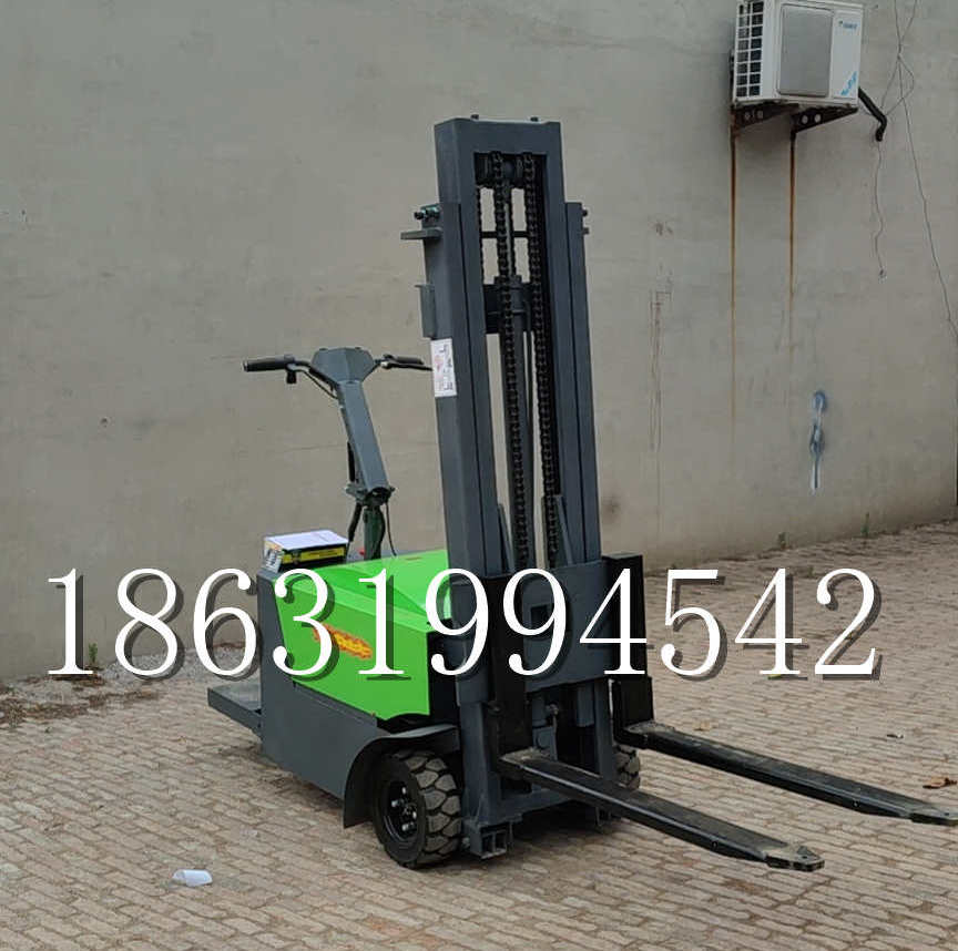 延吉市优程全电动叉车插腿式堆高车液压装卸车1.5吨升高小型站驾式铲车